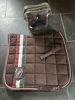 Eskadron Mustangbrown Eskadron  Big Square, Bandagen