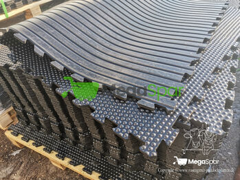 Stallmatten für Pferde & Boxenmatten - Schutzmatte und Stallboden | Liegematte, MEGASPAR - Online Shop Stallmatten Preis pro Stück | Gummimatten | Stallboden | Pferdematten, MEGASPAR Online-Shop (Walas Krystian BAU-CONSULTING), Horse & Stable Mats, Berlin