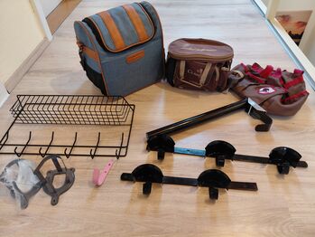 Stall-Zubehör Sattelhalter Haken Trensen-Halter Putztasche