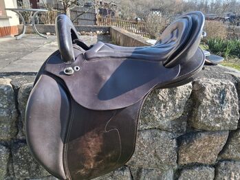 Sattel Startrekk  von Deuber & Partner, Drüber & Partner Startrekk, Pogadl , Treeless Saddle, Eisenach 