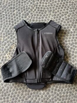 STEEDS Rückenprotektorweste, Kinder, fast neu, STEEDS, Anne-Sophie Schnyder, Safety Vests & Back Protectors, Horw
