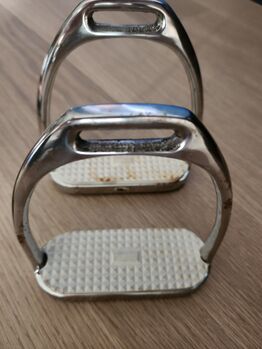 Stirrups, Sam Kyung Made in Korea Stirrup Irons — Pair, Stirrups Sam Kyung, Brigitte, Dla koni, Abbotsford