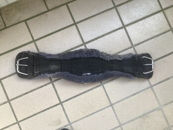 Stonedeek Lanmfellgurt 28“, Stonedeek , Sandra , Girths & Cinches, Aspersdorf