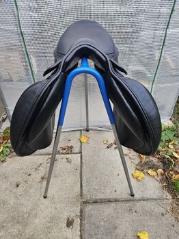 STÜBBEN Aviator Jump Saddle STÜBBEN  AVIATOR D260932 30cm 2F