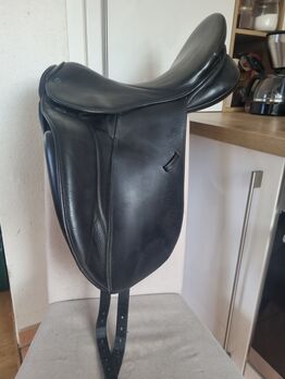 Stübben Dressursattel 17,5, Stübben  Maestoso Deluxe, Nikita, Dressage Saddle, Bochum