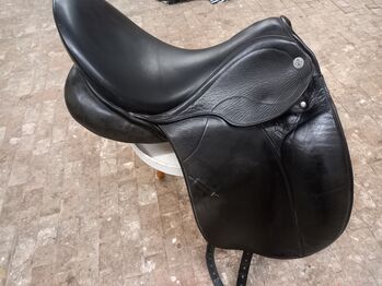 Stübben Dressursattel, Stübben Philipp Fontane, Kerstin Schettler , Dressage Saddle, Kößlarn 