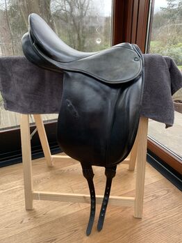 Stübben Dressursattel Excalibur, Stübben Excalibur , Anna Lisa Schulze Wälter, Dressage Saddle, Dortmund 