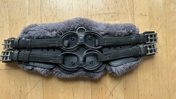 Stübben Equi soft Sattelgurt mit Polster, Kurzgurt 55cm wie NEU, Stübben  Equi Soft Sattelgurt mit Polster, Carolin, Sattelgurte, Fürstenfeldbruck