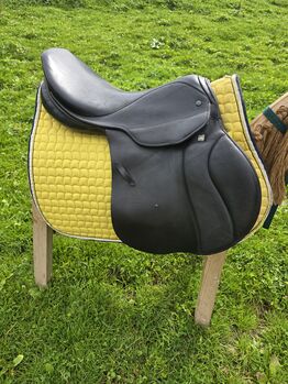 Stübben Springsattel, Stübben Scandica, Zoe Arentsen, Jumping Saddle, Flachau