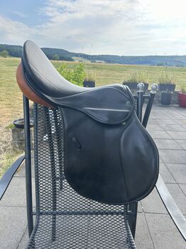 Stübben Romanus Springsattel 17" schwarz, Stübben Romanus, Jule, Springsattel, Meinheim