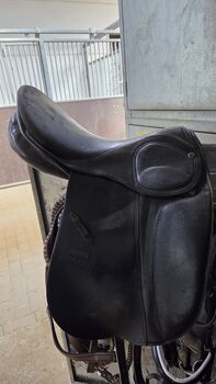 Stübben Scandica Dressursattel 17,5 Zoll Stübben Scandica