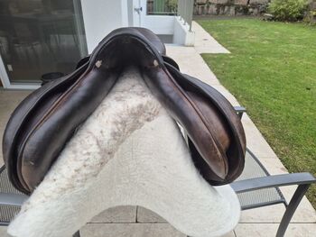 Stübben Vielseitigkeitsspringsattel, 17" Stübben VSS - De Luxe Ausführung