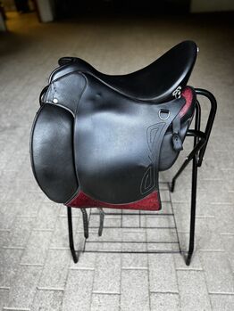 Sommer Brasilia, Sommer Brasilia, Nadine Eder-Knispel, Dressage Saddle, Schwendau