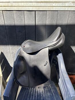 Sommer springsattel, Sommer  Remos Salto , Lena-sofie, Jumping Saddle, Herzogenrath 