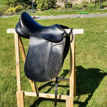 Svarta Sattel Balance 17,5 Dressur/ Islandpferdesattel, Svarta Balance, Leni, Icelandic Saddle, Eutin