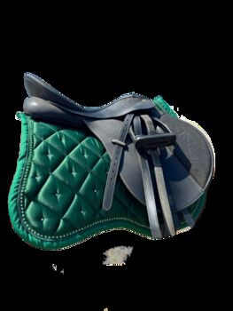 emerald green saddle pad and ear bonnet Angel Equine 