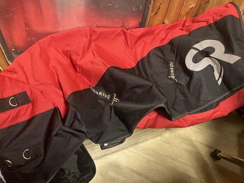 Verkaufe gebrauchte Sunride Stable rug 250g in 145, Sunride Stable rug 250g, Elisabeth Wimmer, Horse Blankets, Sheets & Coolers, Salzburg