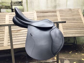 Tekna VS Sattel smooth S Line, TEKNA Smooth S Line, NR, All Purpose Saddle, Uetersen