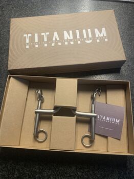 Titanium Gebiss / Kandare von Lorenzini Lorenzini Titanium Kandare/ Stange