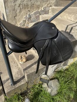 Top Dressursattel Kentaur Seneca 18,5, Kentaur , Justine , Dressursattel, Beetzseeheide