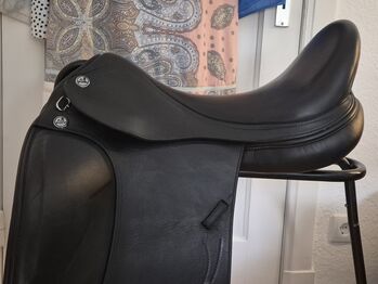 ***TOP*** Prestige Philosophy Dressursattel doubliert 18 Zoll 31 KW Vollausstattung Prestige  Philosophy 