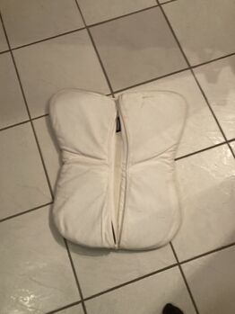 Memory foam sattelunterlage in weiss