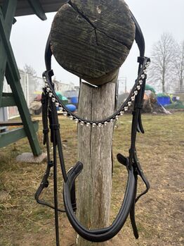 Trense/schwarz/Strass/ WB mit Stirnriemen changefast/mit Zügel Showmaster