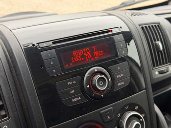 Pferdetransporter 2-Ride 2 Rampen Citroen Jumper Viehtransporter Tiertransporter Dickenherr Dickenherr 2 Ride 