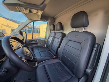 Pferdetransporter MAN TGE 3.180 Automatik Roelofsen 180 PS Viehtransporter Tiertransporter Roelofsen  MAN TGE 3.180 Roelofsen Automatik