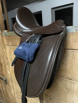 Trieb Dressursattel/ Kentaur Ithaka, Trieb/Kentaur Ithaka, Mina Kastner, Dressage Saddle, Salzburg