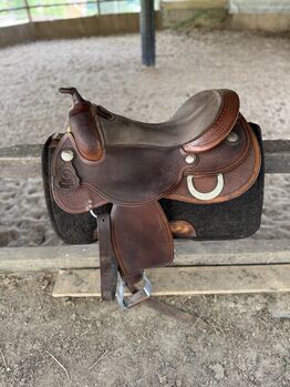 Triple w Platinum saddle Triple W Platinum  Butterfly reiner 