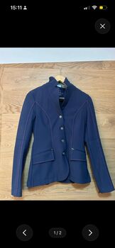 Turnier Reitjacke, Anna Harasser, Turnierbekleidung, Saalbach-Hinterglemm