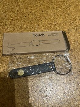 Horsebrands Tackmat Touch Magnethalterung, Horsebrands, Annabell, Wyposażenie stajni, Mayen 