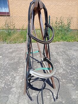 leider defekt, näheres siehe Text !  Trense WB  komplett auch mit Gebiss, TaBe, Bridles & Headstalls, Lehrte