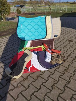 Verschiedene Schabracken, Christine Leicht , Dressage Pads, Bischberg