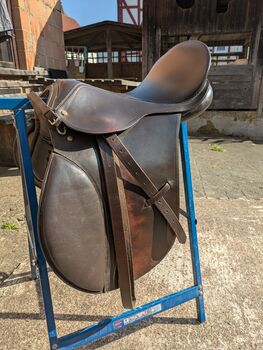 Vielseitigkeitssattel braun 17 Zoll Haflinger, Loesdau, ponymausi, All Purpose Saddle, Naumburg