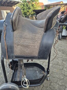 Verkaufe hier meinen alten spanischen dressursattel, Glaube vaquero, Christina Hölzer , Barocksattel, Schönbrunn 