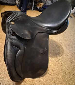 Vielseitigkeitssattel Jorges Canaves Saphir, Sitzfläche 17,5 Jorges Canaves  Saphir 