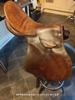 Vintage English Leather Hunting Saddle Cliff Barnsby – 16½–17” Seat Walsall Made Cliff Barnsby