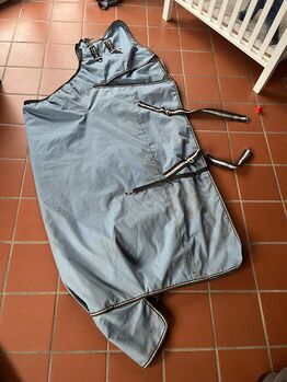 Winterdecke 200g 135 XL Kb Outdoordecke Horse Friends 