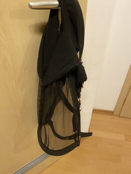 Fliegenhalfter