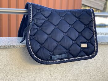 VS Schabracke Equestrian Stockholm Marineblau, Equestrian Stockholm  VS, Celia, Dressage Pads, Muggensturm 