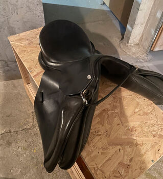 VS Sattel 17 zoll, jorge canaves, Meike Trebbin, All Purpose Saddle, Stralsund