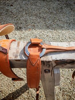 Wade Sattel Kenner Store + Vorderzeug und Gurt Kenner Store Wade