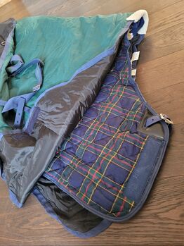 WeatherBeeta 2 Pferdedecken Winterdecke inkl. Abschwitzdecke WeatherBeeta