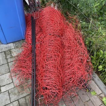 Weidezaun Pferdenetz „Euronetz“ – 3x50m (insgesamt 150m), 145cm hoch – mit extra Pfählen, Euronetz  Euronetz Pferdenetz, 25–50 m, bis 170 cm, Suchomski , Electric Fencing Equipment, Sellin