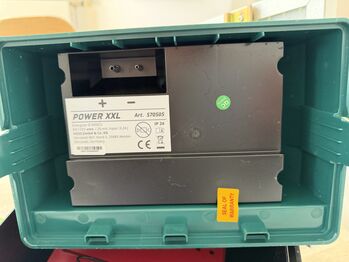 Weidezaungerät POWER XXL B 9000-S" + 5W SOLAR + Batterie Voss Power XXL Art. 570505