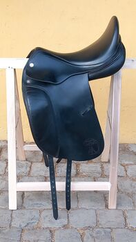 Top gepflegter PRESTIGE Dressursattel, PRESTIGE Modell "Leonardo", Michael Feiler, Dressage Saddle, Königswinter