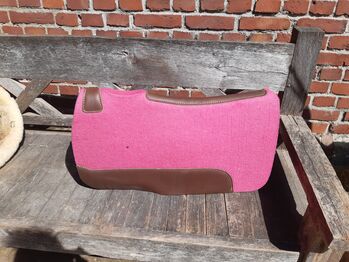 Westernpad, Barnpad/Wollfilz, pink  neu, Barnpad/Alpenpad , Kerstin Obst , Western Pads, Dortmund