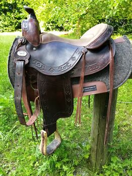 Westernsattel Deuber & Partner Trail Rider 1031 K02 mit Apache Punzierung, DEUBER & Partner  Trail Rider, ANGELA , Western Saddle, Tiefenbach